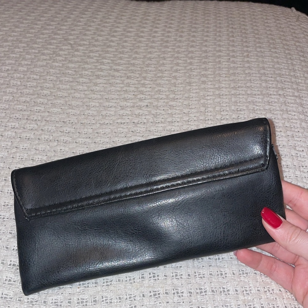 Victoria Secret Wallet - Picture 5 of 5